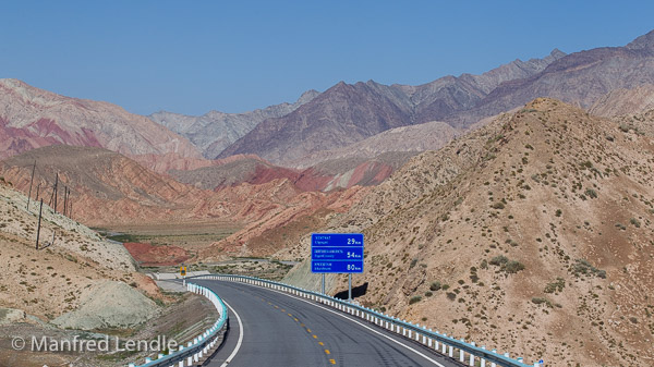 Unterwegs in Xinjiang Uygur Unterwegs in Xinjiang Uygur
